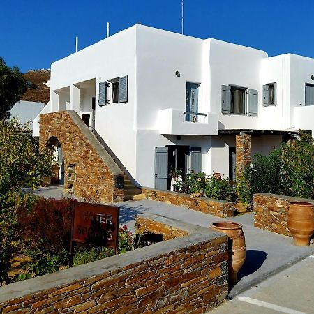 Nefeli Apartamento Livadi  Exterior foto