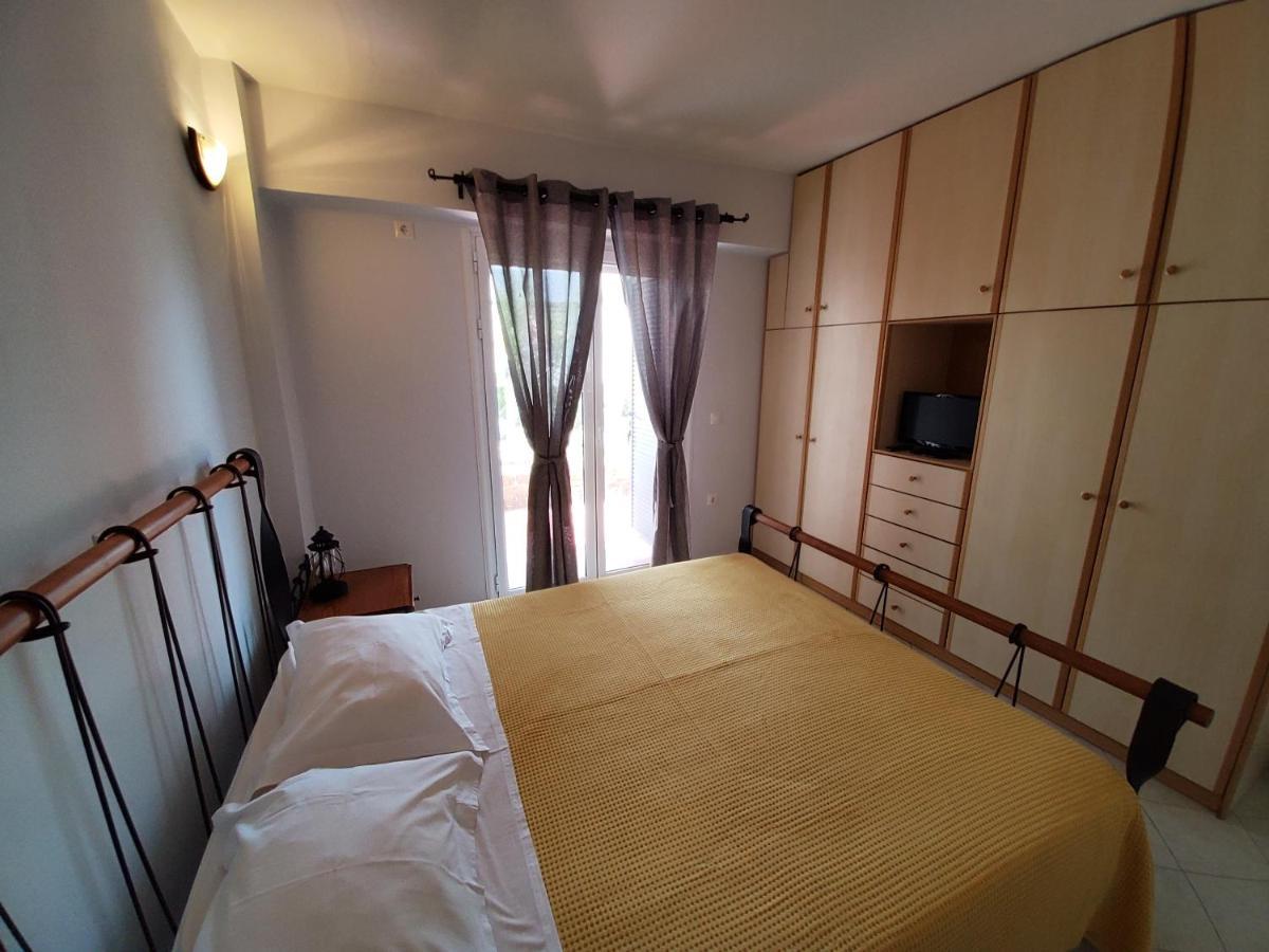 Nefeli Apartamento Livadi  Exterior foto