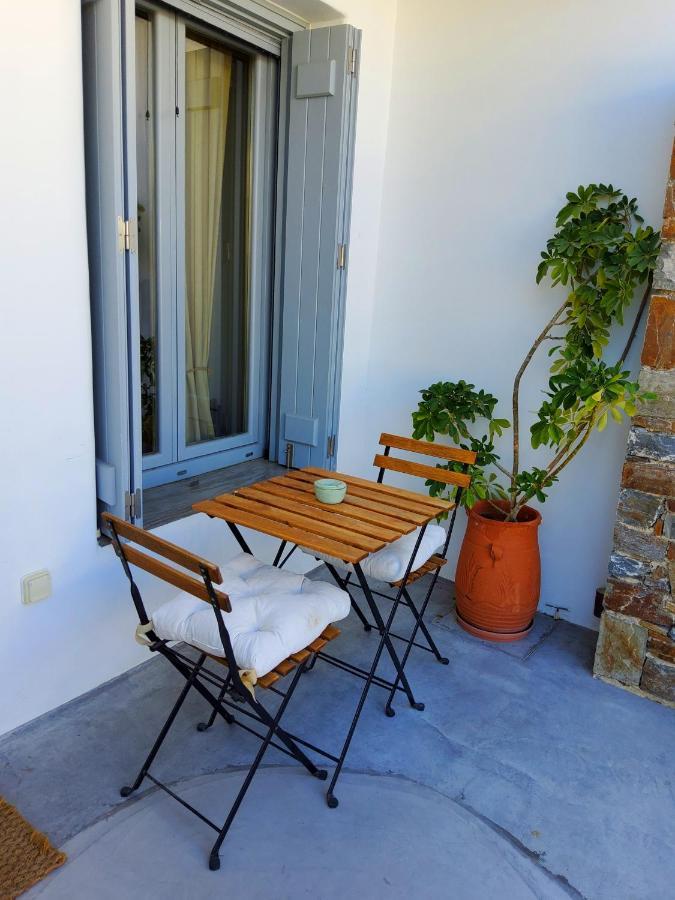 Nefeli Apartamento Livadi  Exterior foto